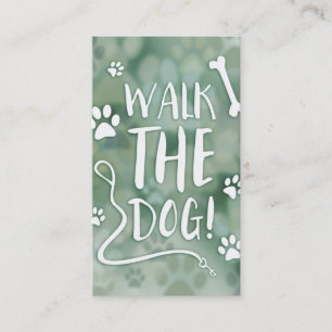 marchent le bokeh de carte de fidélité de chien