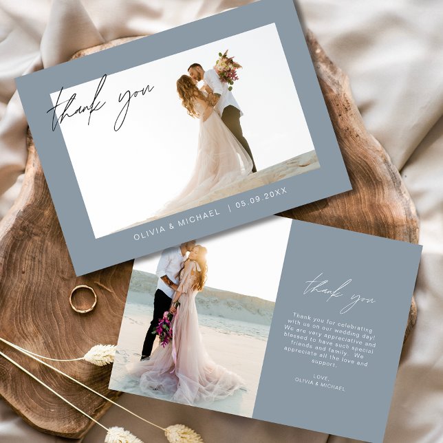 Mariage bleu poussiéreux Merci photo minimaliste (Créateur téléchargé)