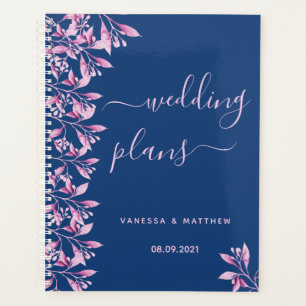Mariage bleu rose florifères tendance script