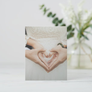 Mariage de coeur mains romantiques