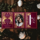 Mariage du lion médiéval royal rouge Tri-Fold<br><div class="desc">Célébrez votre journée spéciale avec ce design Mariage Royal Medieval Lion. Le design n'est PAS une vraie feuille d'or. Vous pouvez customiser plus loin en cliquant sur le bouton "PERSONNALISER". Image d'espace fournie par Unsplash et n'est PAS à vendre remplacez-la par vos propres photos.</div>
