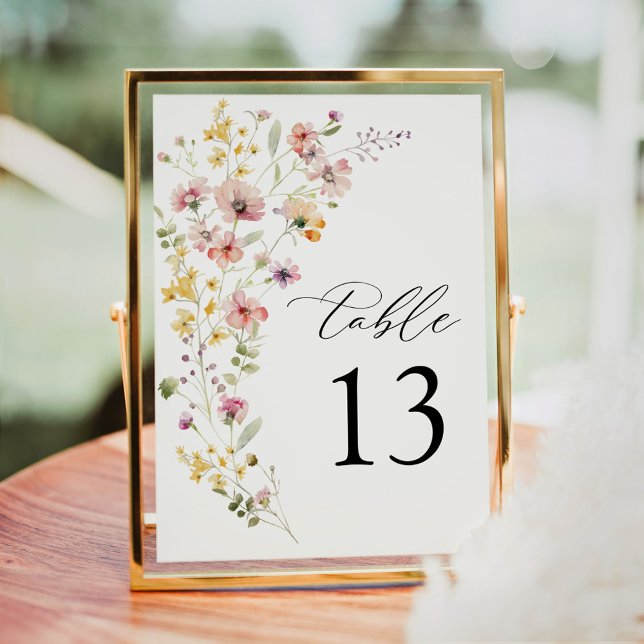 Mariage Fleur sauvage couleur printemps Numéro de  (Wildflower meadow wedding table number sign with soft floral illustration and elegant typography)