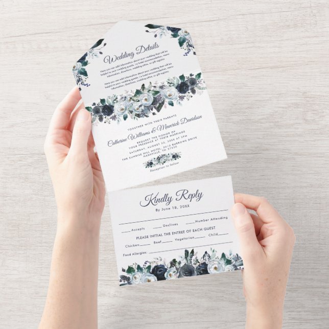 Mariage Floral bleu Dusty tout en une invitation (Déchirure)