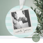 Mariage Instagram Photo Retro frame Texte personna<br><div class="desc">Un cadeau parfait pour la mariée et le marié ou pour un cadeau d'anniversaire. Ajoutez 1 photo à ce cadre hipster et personnalisez les noms et les dates pour faire un memento parfait.</div>