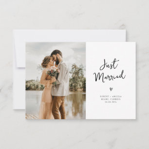 mariage moderne à la mode script coeur faire-part