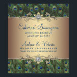 Mariage Peacock Étiquettes bouteille de vin<br><div class="desc">Étiquettes de bouteilles de vin Peacock avec beau centre de bijoux en or sur un arrière - plan coloré en plumes de paon. Vous pouvez facilement customiser ces élégants étiquettes de bouteilles de vin paon pour votre événement en vous ajoutant simplement les détails dans le style de police et le...</div>