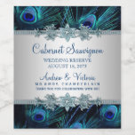 Mariage Peacock Étiquettes bouteille de vin<br><div class="desc">Étiquettes de bouteille de vin mariage Peacock avec de jolis accents d'argent sur un riche arrière - plan paon bleu royal. Vous pouvez ajouter du texte dans le style de police et le libellé de votre choix à ces élégants étiquettes de bouteilles de vin paon.</div>