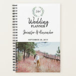 Mariage photo rustique feuille monogrammé<br><div class="desc">Créez votre propre Wedding planner photo monogrammed. Design feuille rustique aquarelle. Ajoutez vos propres photos,  une à l'avant et une à l'arrière,  du texte et des noms pour créer un Wedding planner unique et personnel.</div>