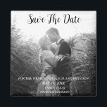 Mariage photo simple et élégant Magnet noir modern<br><div class="desc">Simple,  élégant,  noir et blanc,  Mariage photo moderne,  Save the Date aimant. Vous pouvez le personnaliser avec vos détails.</div>