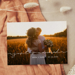 Mariés à peine Cute carte de photo de mariage écri