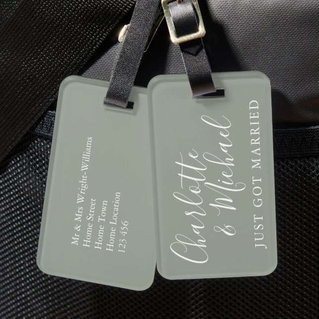 Mariés à peine : Étiquette de bagage Argent Sauge  (Just Got Married Silver Sage Signature Luggage Tag)