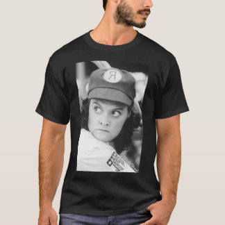 Marla Hooch T-shirt Relaxant