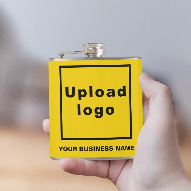 Marque commerciale jaune sur flacon enveloppé de v (Your business name and logo on yellow vinyl wrapped flask.)