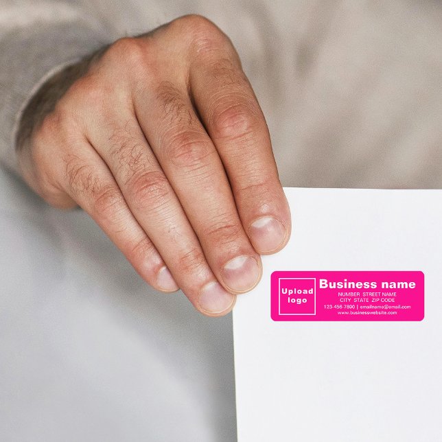 Marque commerciale sur une étiquette d'adresse de  (Pink return address label with your business brand)