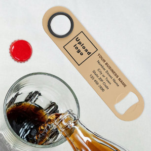 Marque d'affaires sur ouverture de bouteille Brown