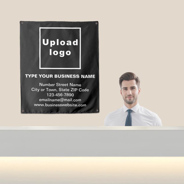 Marque d'affaires sur Tapisserie noire (Business brand on black tapestry in reception.)