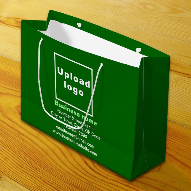 Marque d'affaires sur vert grand format sac cadeau (Build brand name awareness. Your business brand on green large gift bag.)