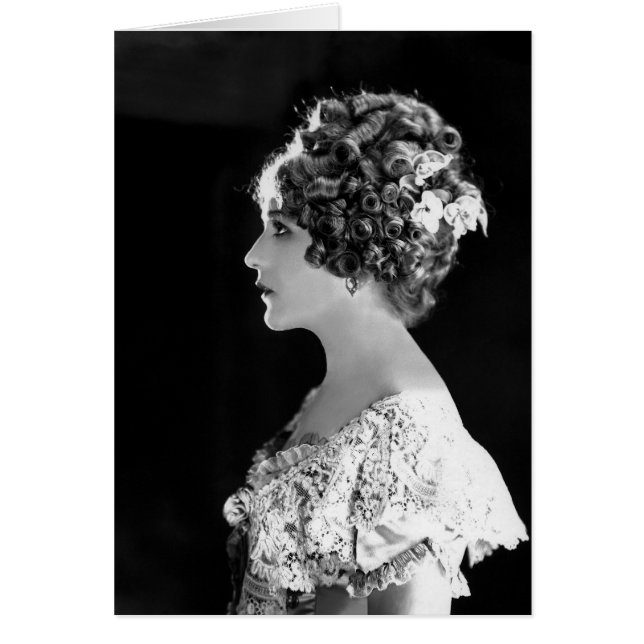 Mary Pickford, actrice canado-américaine (Devant)