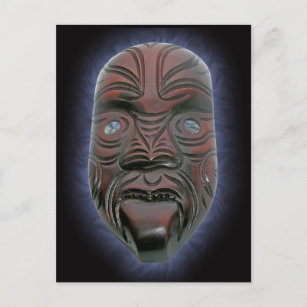 Masque Maori sculpté - Carte postale