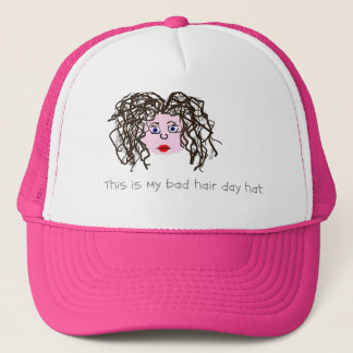 Mauvais casquette de jour de cheveux