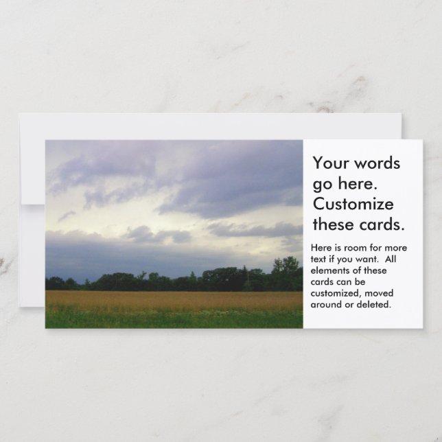 Mauvais temps à l'approche des champs agricoles te (Devant)