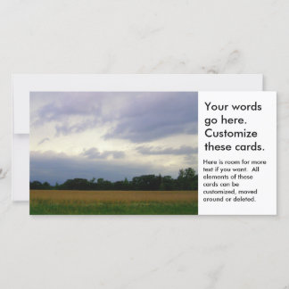 Mauvais temps à l'approche des champs agricoles te