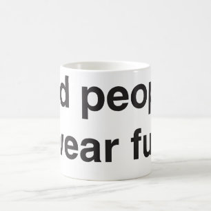 Mauvaise tasse de fourrure d'usage de personnes