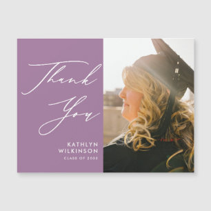 Mauve Élégant Script Simple Merci Graduation