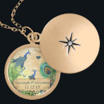 Médaillon Avec Fermoir Anniversaire vintage Dusty Blue Peacock Damask<br><div class="desc">Colliers à saké Choisissez soit Silver Plated Gold Finish ou Sterling Silver Unique Personnalisé 1er Cadeau de Noël, 25e anniversaire de Mariage, 1er anniversaire de mariage marié, Mariage Keepsaké Collections de fête de mariage - pour changer la couleur arrière - plan - cliquez sur customiser - cliquez sur modifier -...</div>