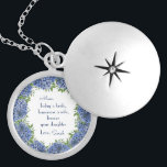 Médaillon Avec Fermoir Hydrangeas Mère De La Mariée Cadeaux Bijoux<br><div class="desc">Hydrangeas Mother Of The Bride Gifts Jewelry est une belle aquarelle avec hydrangées bleues et verdure. Parfait pour un mariage de printemps / été. Vous pouvez personnaliser en sélectionnant "Personnaliser ce modèle" ou si vous voulez customiser encore plus ce design, sélectionnez "Modifier à l'aide de l'outil de conception". Si vous...</div>