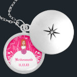 Médaillon Avec Fermoir Mariage rouge<br><div class="desc">Mariage de Redhead Bridesmaid Keepsaké Mariage de mariage colliers - pour changer la couleur de votre arrière - plan - cliquez sur personnaliser - cliquez sur modifier - choisissez dernier outil dans le menu déroulant et choisissez l'une des couleurs affichées ou entrez votre code hexadécimal rgb pour votre couleur de...</div>