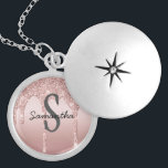 Médaillon Avec Fermoir Parties scintillant Rose or de la  rose vierge ten<br><div class="desc">Un collier de serrure de parties scintillant de nom monogramme en or rose. Idéal pour les cadeaux de demoiselle d'honneur ou un cadeau d'anniversaire pour elle. Voir nos autres produits dans la collection de Parties scintillant Rose Gold Dripping.</div>