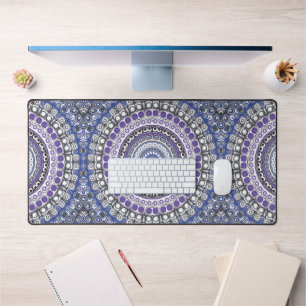 Médaillon kaléidoscope de mandala violet et bleu
