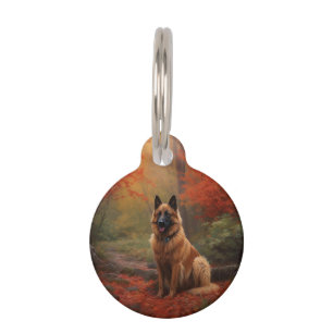 Médaillon Pour Animaux Berger Belge dans les feuilles d'automne qui tombe