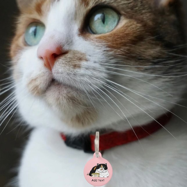 Médaillon Pour Animaux Drôle Chat Tacheté Gâté Nourrir Rose (Créateur téléchargé)