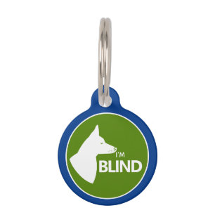 Médaillon Pour Animaux Je suis chien blanc aveugle aux oreilles dressées 