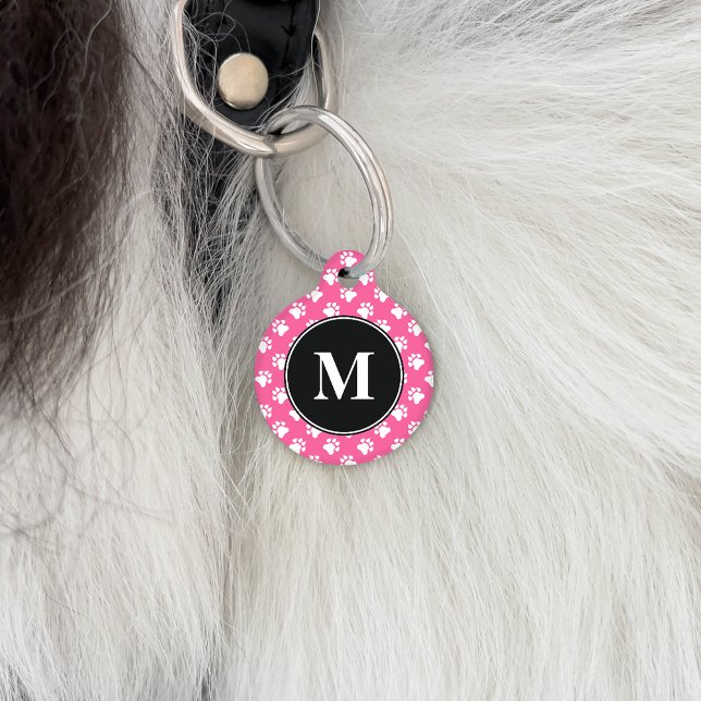 Médaillon Pour Animaux Motif Monogramme Noir Et Rose Empreintes De Chien (Créateur téléchargé)