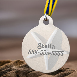 Médaillon Pour Animaux Poisson Blanc Sur Ocean Beach Sable Beige Tan Doux