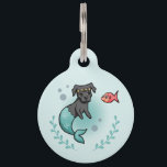 Médaillon Pour Animaux Princesse de Merdog de chien de sirène<br><div class="desc">Dirigez l'illustration d'un chien de terrier de pitbull de sirène et de son petit ami de poissons. Le chien de sirène a une couronne d'étoile sur sa tête. Il y a une guirlande d'algue au fond.</div>