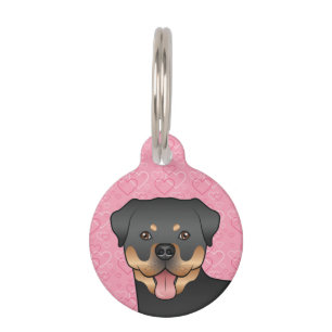 Médaillon Pour Animaux Tête de Rottweiler noir et feu sur des cœurs roses