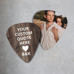 Médiators Citation personnalisée Style Bois Couple Photo<br><div class="desc">Onglet de guitare de devis personnalisé avec un arrière - plan de style bois (pas de vrai bois),  deux initiales,  et une photo de couple personnalisée sur le dos.</div>