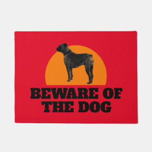 Méfiez-vous du tapis de porte de chien avec l'ima