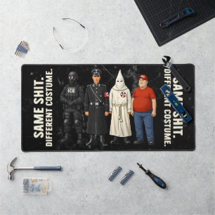 Même Différent Costume