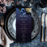 Menu Dark Moody Blue Lavender Floral Moderne Mariage<br><div class="desc">Découvrez notre menu mariage exquis qui allie élégance moderne et charme vintage. Contre un arrière - plan bleu marine moody, un bouquet souple et souple prend vie, avec des fleurs violettes foncées, lavande, bleu perwinkle et blanches crème, des baies violettes foncées et une végétation botanique délicate. Le mélange des couleurs...</div>