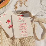 Menu Main rouge moderne tiré Vintage Mariage irky<br><div class="desc">Un menu vintage rétro moderne, rouge vif et crème pour le dîner mariage. Ce qui présente le design modèle chic de crémeux laiteux arrière - plan et de la typographie manuscrite rouge. Avec du vin rouge à la main et des verres à champagne sur le devant. Et cadre d'arc fantaisiste...</div>
