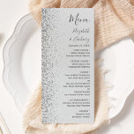 Menu Mariage de bord de Parties scintillant gris pâle m<br><div class="desc">Le bord gauche de cet élégant menu mariage moderne présente un style de parties scintillant en faux argent. Le texte personnalisable combine écriture grise fusain,  cuivre et polices italiques sur un arrière - plan gris pâle. L'envers présente un design de parties scintillant gris pâle et argenté assorti.</div>