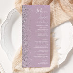 Menu Mariage de Parties scintillant moderne Dusty Purpl<br><div class="desc">Le bord gauche de cet élégant menu mariage moderne présente un style de parties scintillant en faux argent. Le texte personnalisable combine écriture blanche,  copperplate et polices italiques sur un arrière - plan pourpre lavande poussiéreux. L'envers présente un design de lavande poussiéreuse et de parties scintillant argentée assorti.</div>