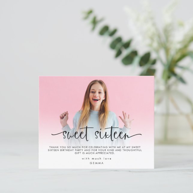 Merci de Sweet sixteen de couverture photo budgéta (Debout devant)