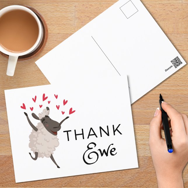 Merci Ewe Sheep avec carte postale Merci Red Heart (Créateur téléchargé)