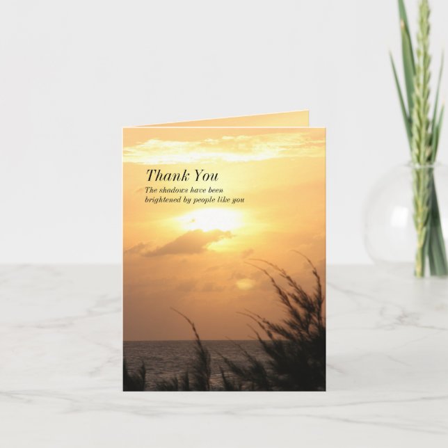 Merci tranquille de coucher du soleil de bord de (Devant)